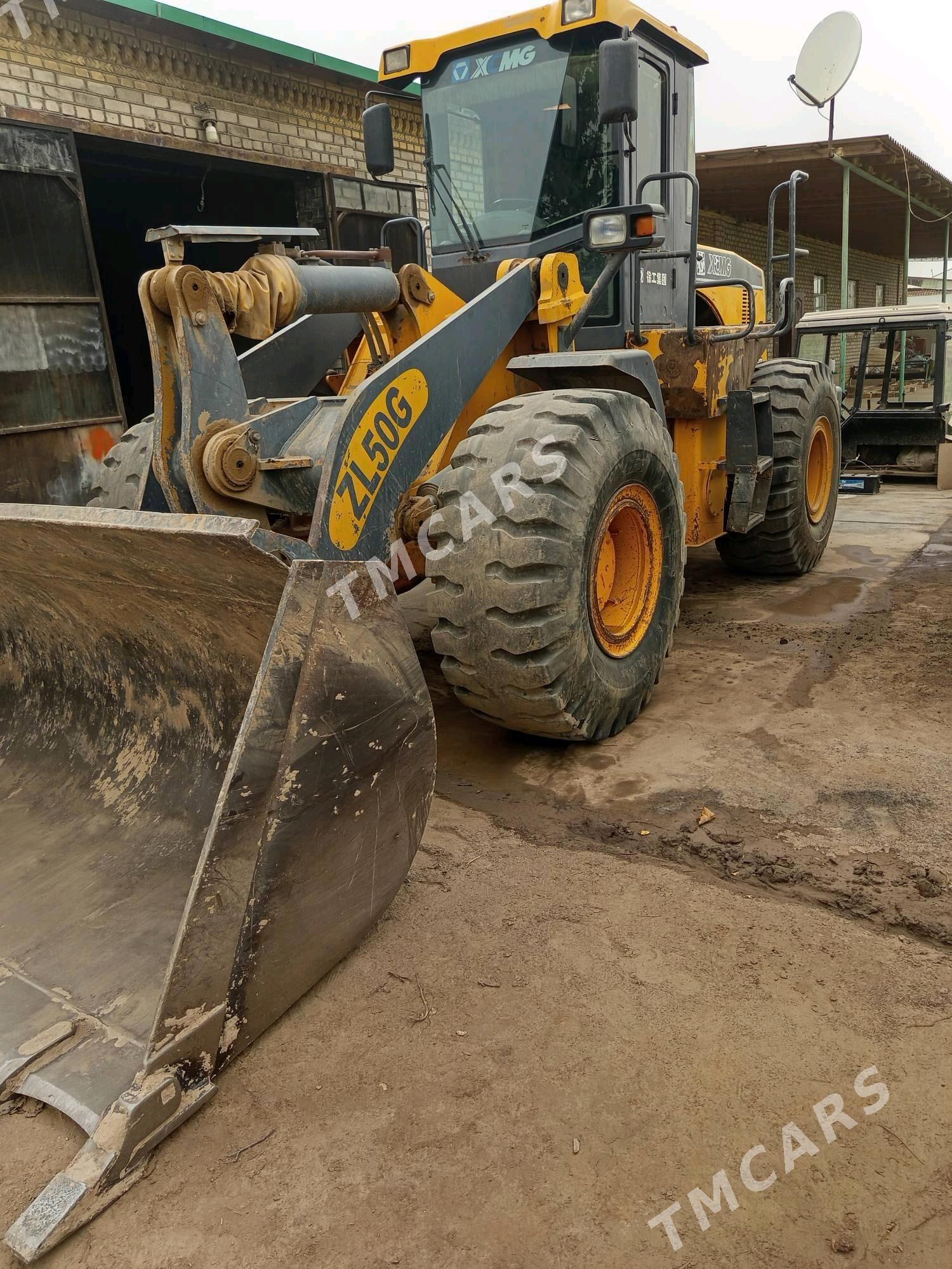 XCMG ZL50 2010 - 500 000 TMT - Daşoguz - img 3