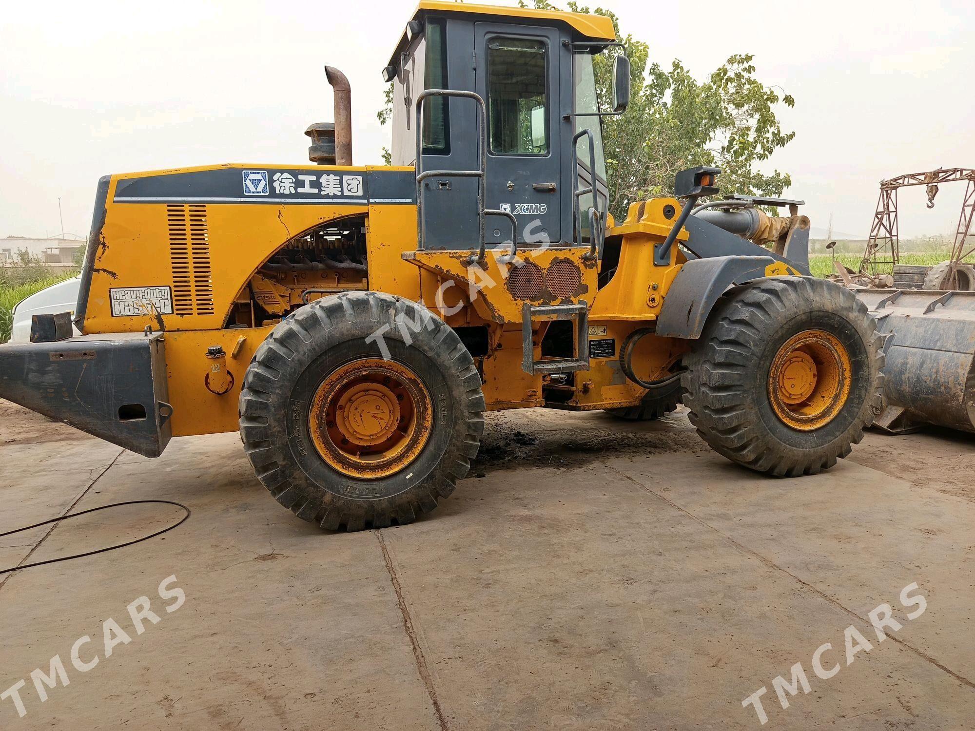 XCMG ZL50 2010 - 500 000 TMT - Daşoguz - img 4