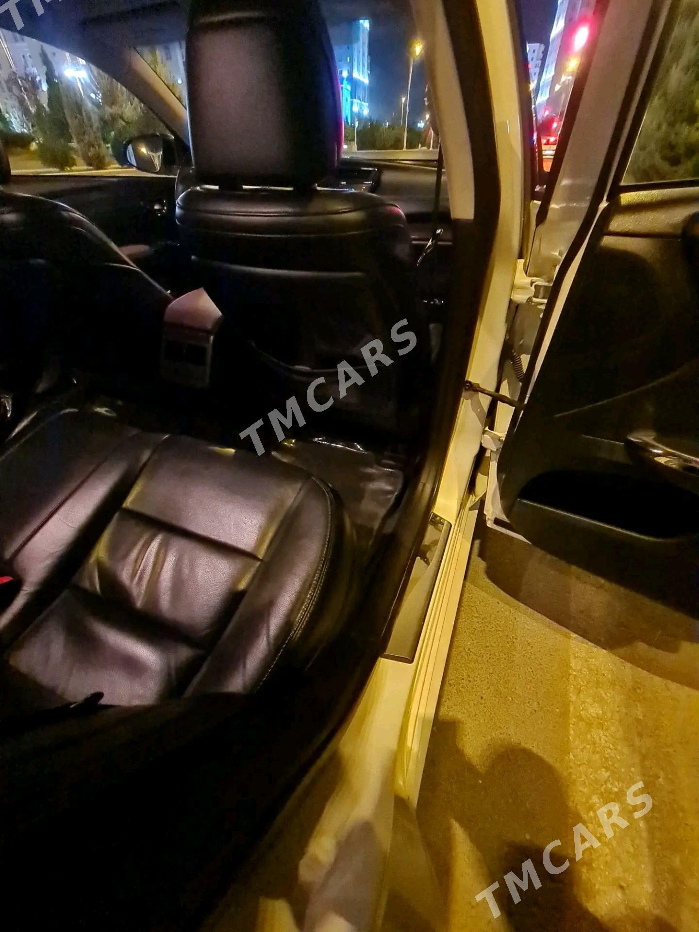 Toyota Avalon 2015 - 320 000 TMT - Ашхабад - img 6