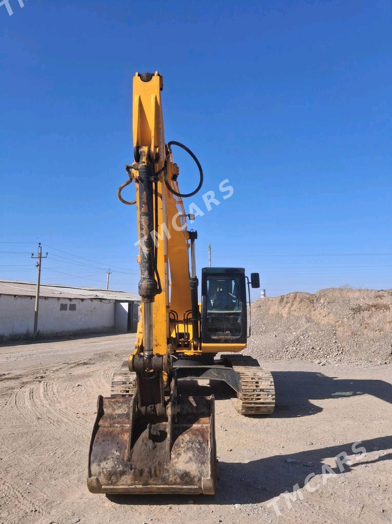 JCB 5CX Wastemaster 2013 - 799 999 TMT - Baýramaly - img 2