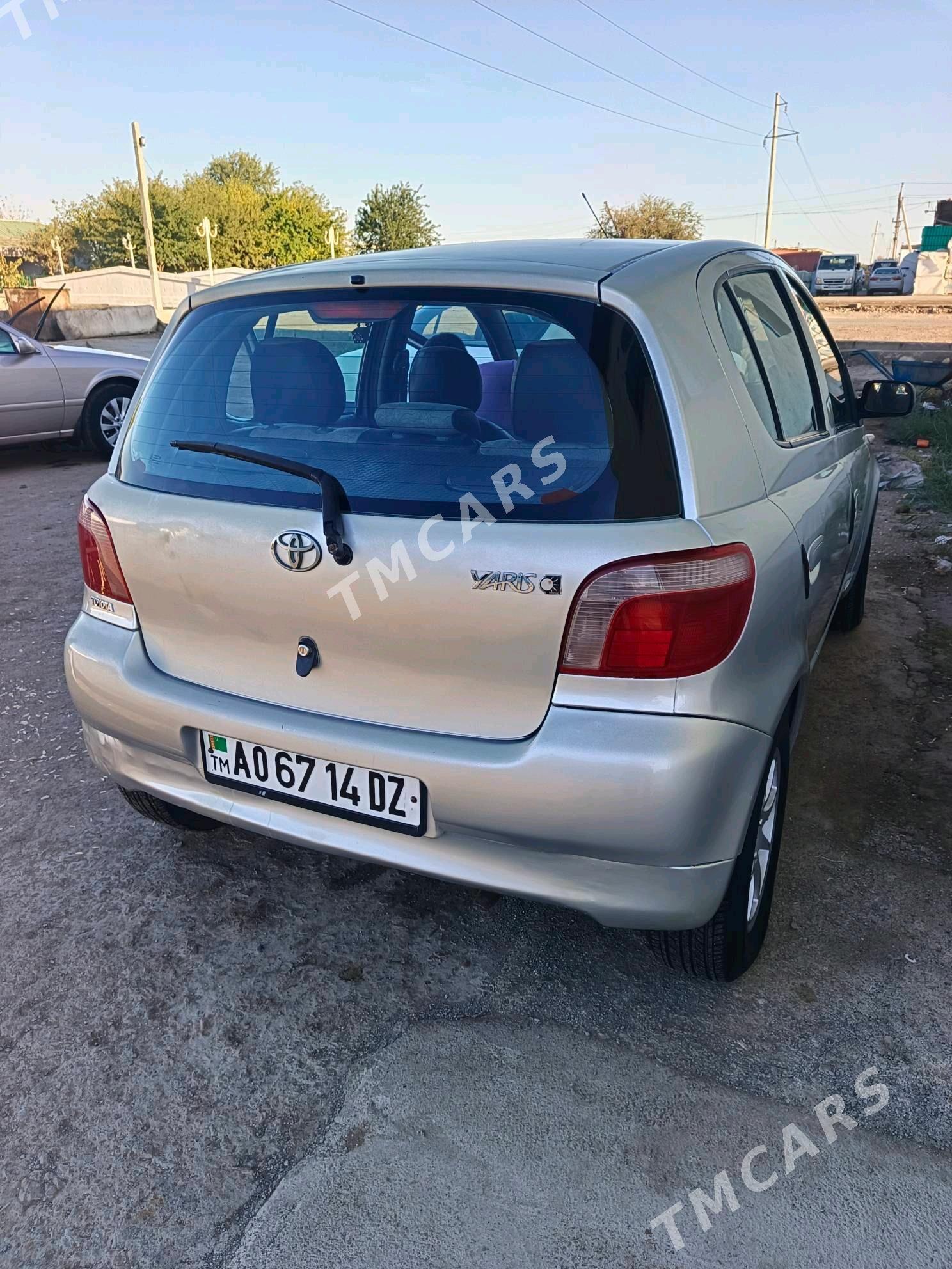 Toyota Yaris 2006 - 61 000 TMT - Дашогуз - img 4