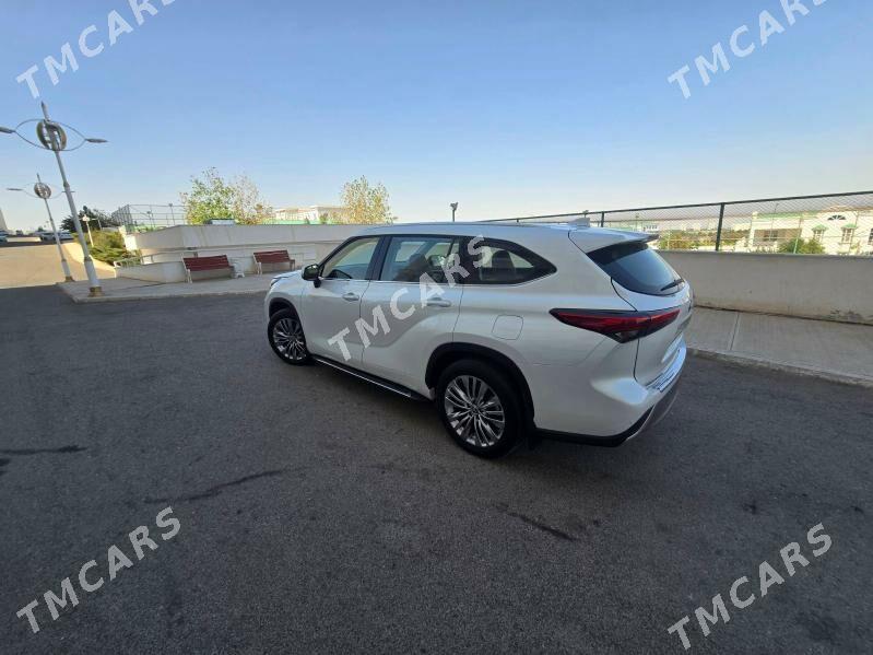 Toyota Highlander 2022 - 860 000 TMT - Ашхабад - img 2