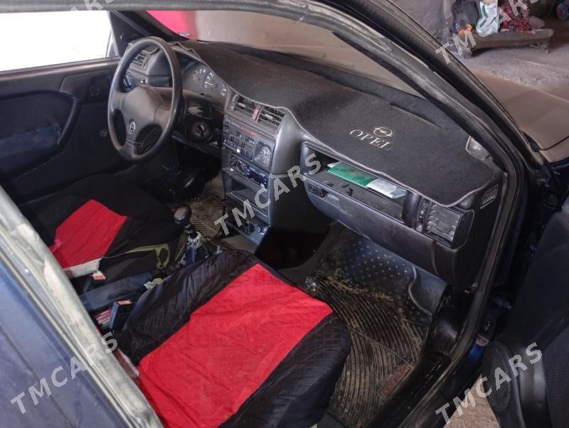 Opel Vectra 1991 - 38 000 TMT - Сейди - img 5
