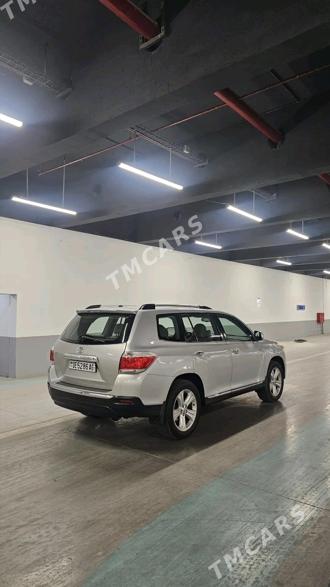 Toyota Highlander 2013 - 352 000 TMT - Aşgabat - img 7