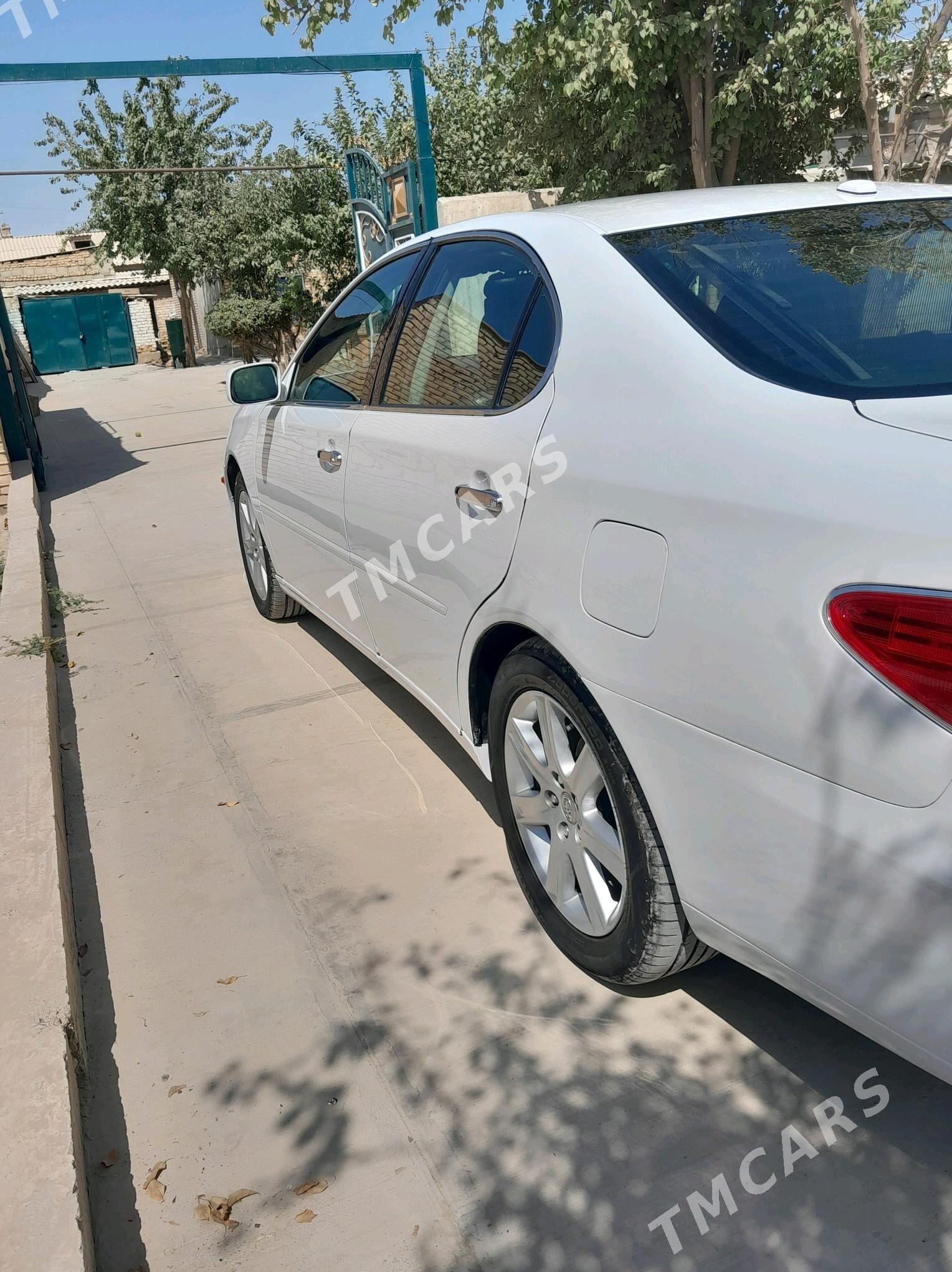 Lexus ES 330 2003 - 180 000 TMT - Теджен - img 7
