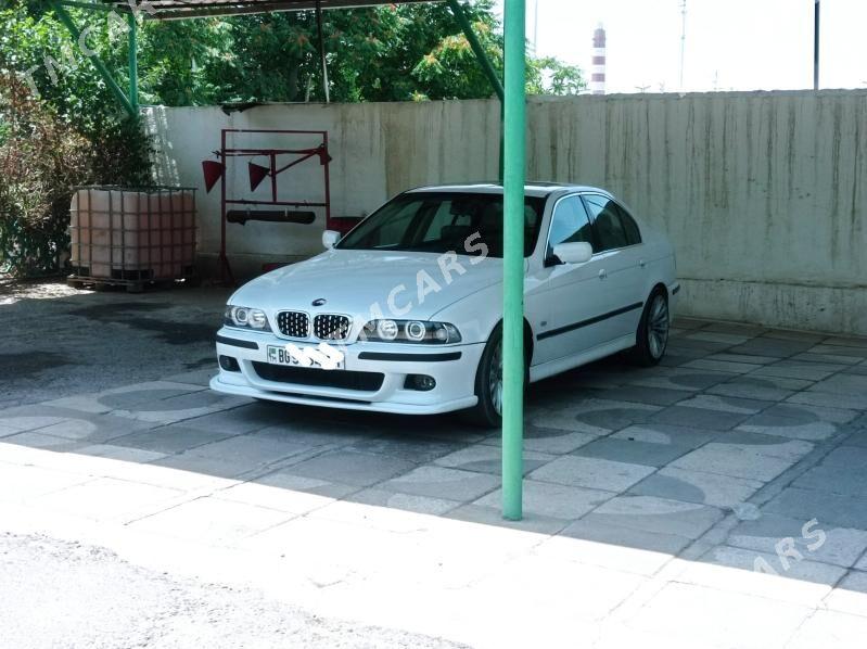 BMW E39 2003 - 140 000 TMT - Änew - img 2