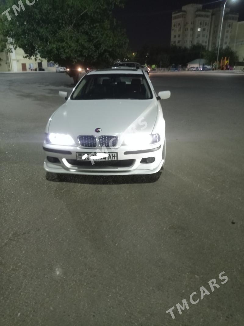 BMW E39 2003 - 140 000 TMT - Änew - img 3