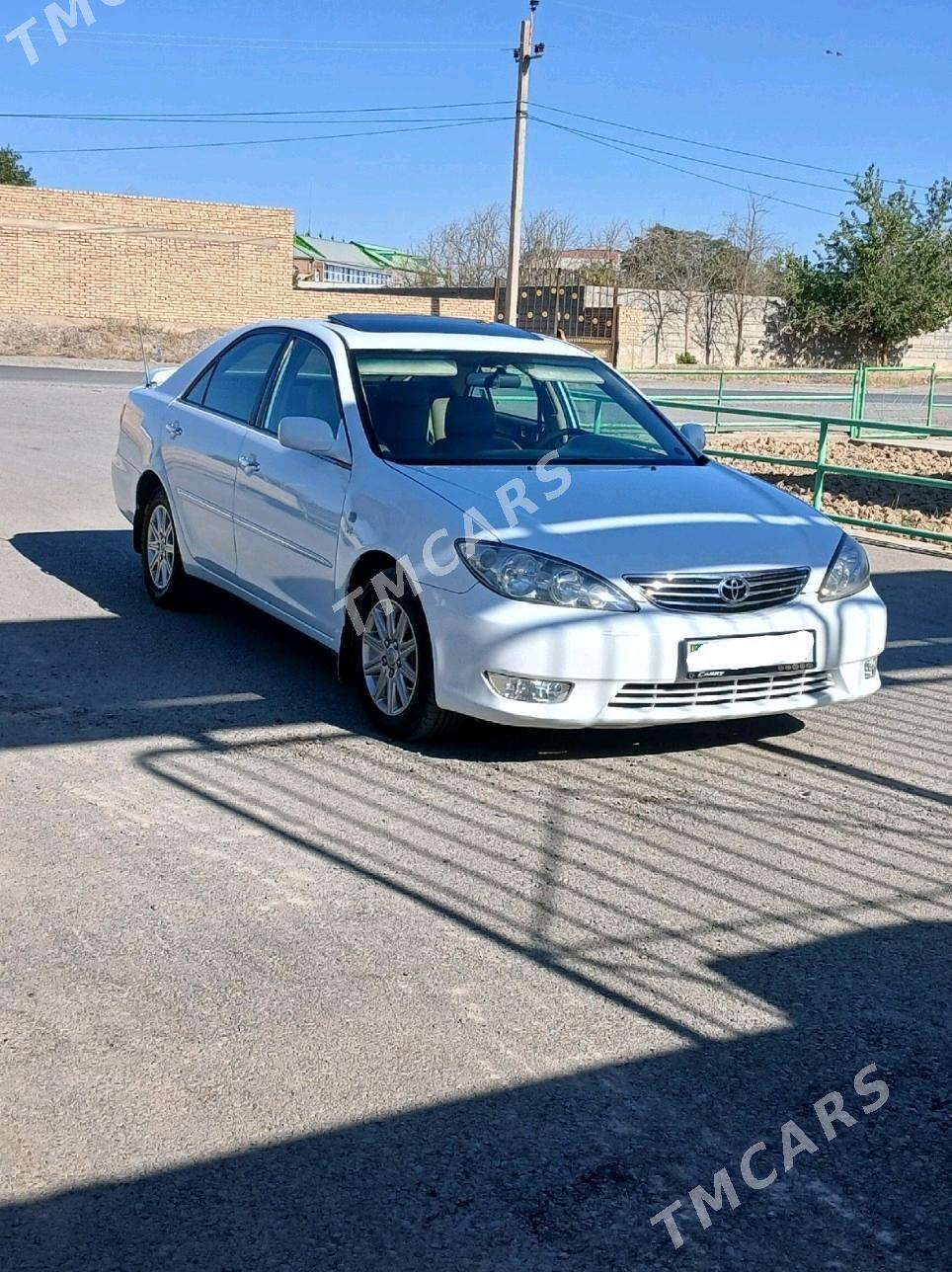 Toyota Camry 2003 - 190 000 TMT - Кака - img 4