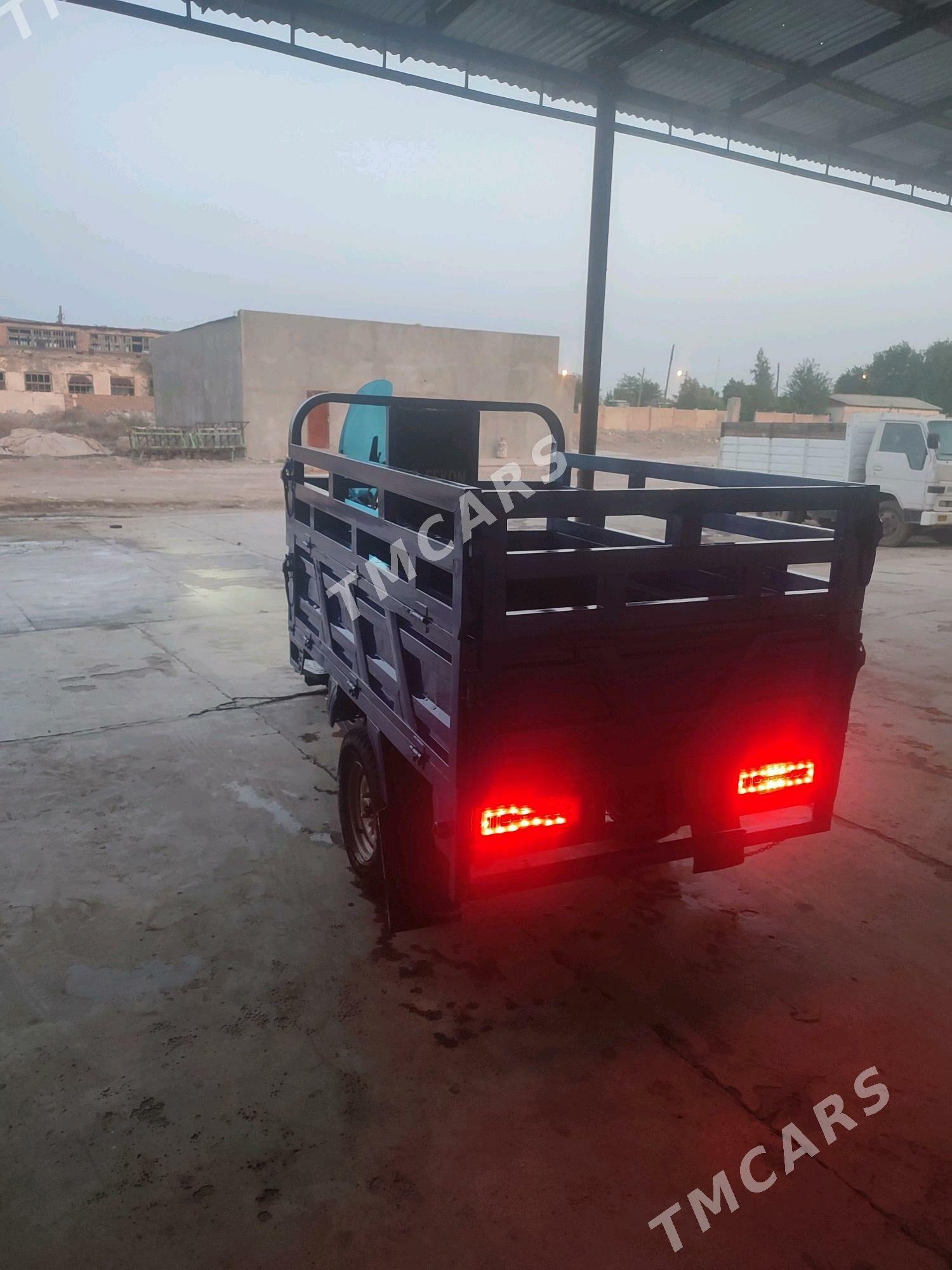 Fekon FK200-14G 2023 - 21 000 TMT - Теджен - img 2
