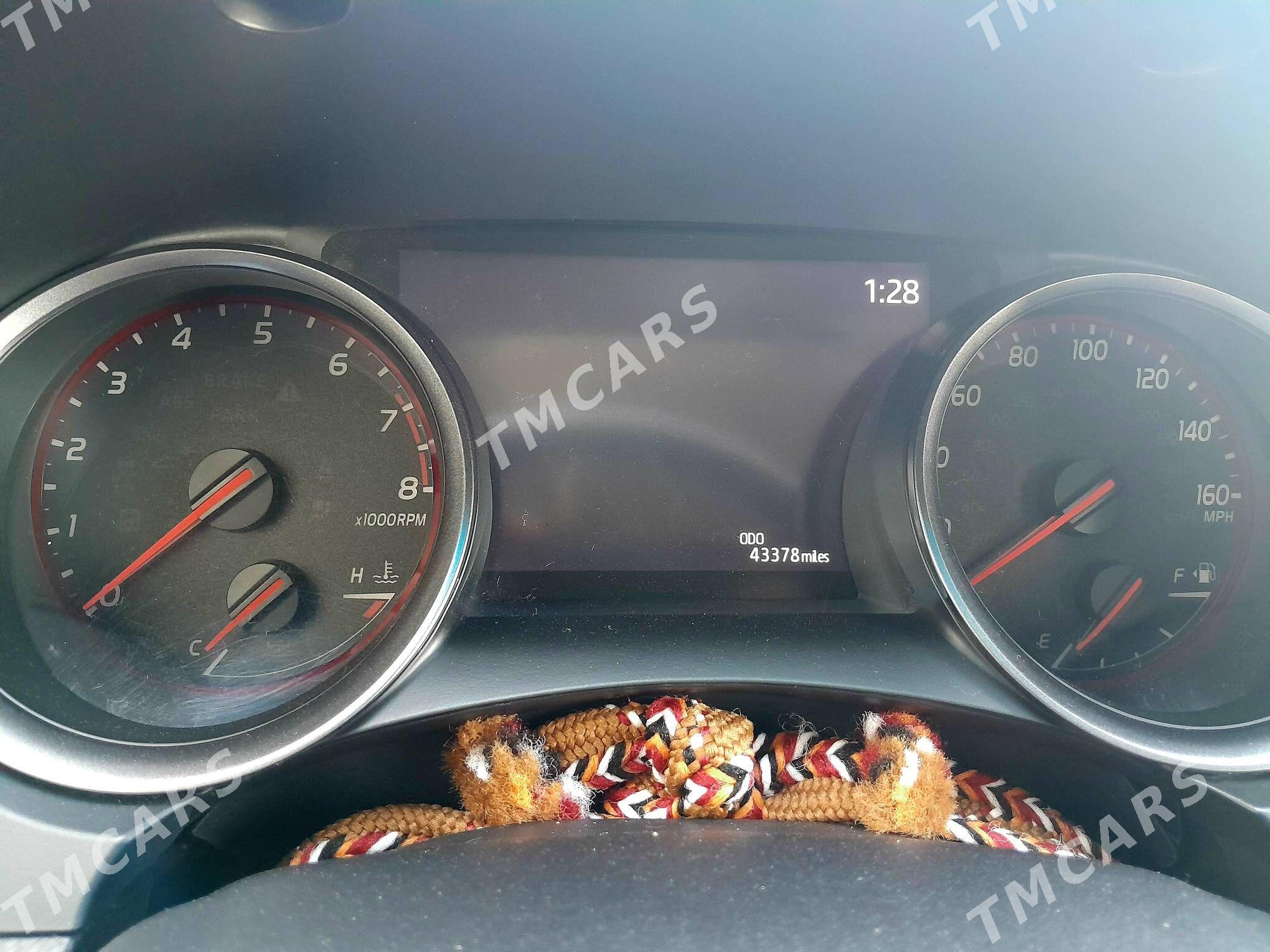 Toyota Camry 2021 - 404 000 TMT - Мары - img 7