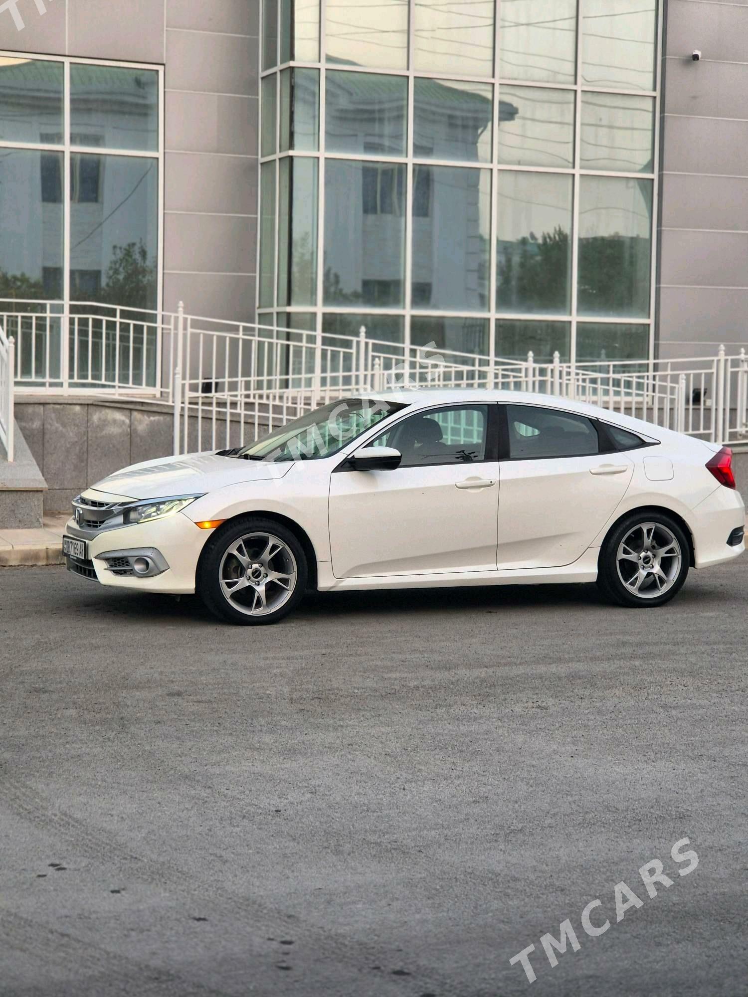 Honda Civic 2018 - 180 000 TMT - Ашхабад - img 4