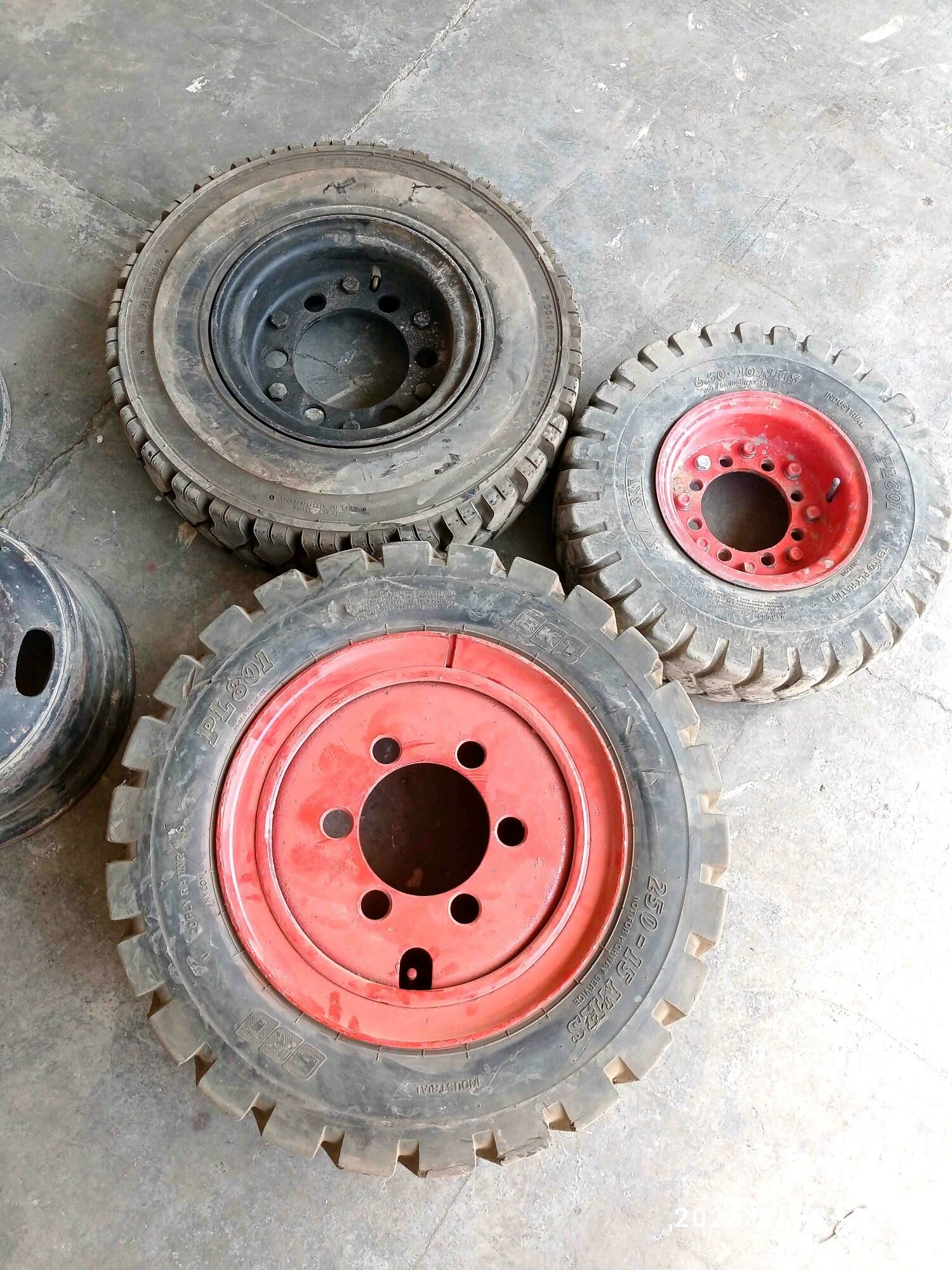 KAR tigirleri we diskalary 1 001 TMT - Мары - img 4