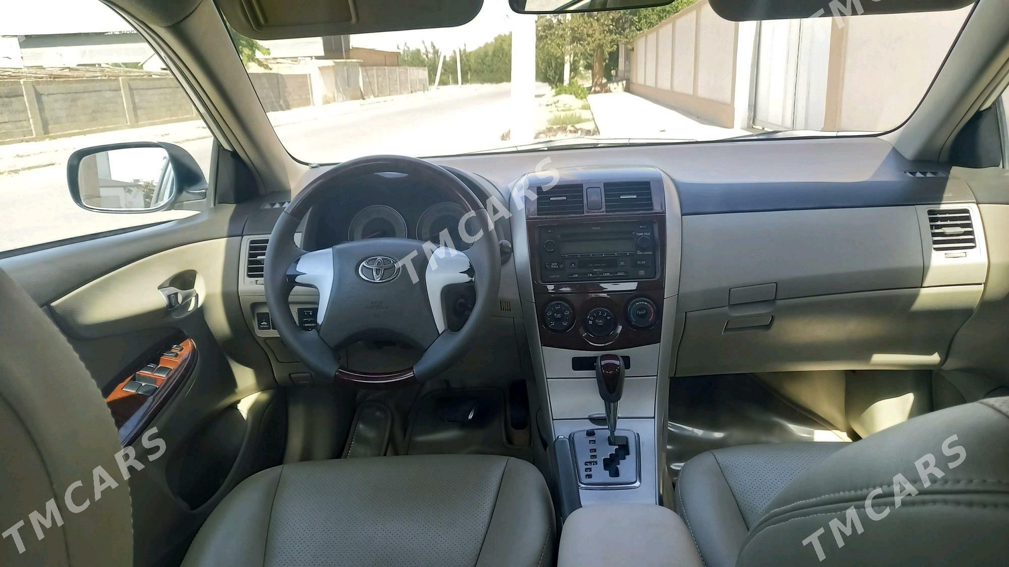 Toyota Corolla 2010 - 175 000 TMT - Aşgabat - img 3