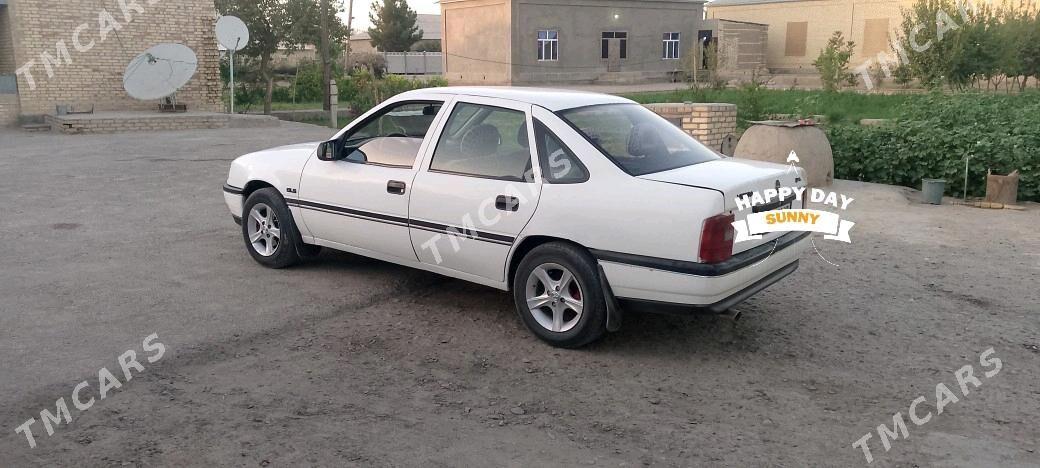 Opel Vectra 1992 - 28 000 TMT - Мары - img 2