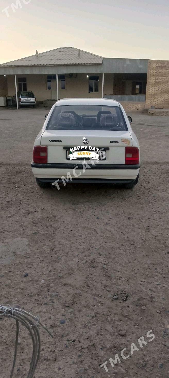 Opel Vectra 1992 - 28 000 TMT - Мары - img 4