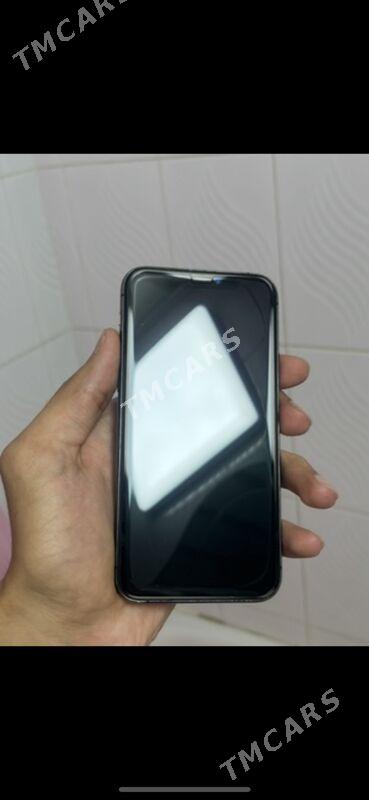 iphone 11 pro - Mary - img 2