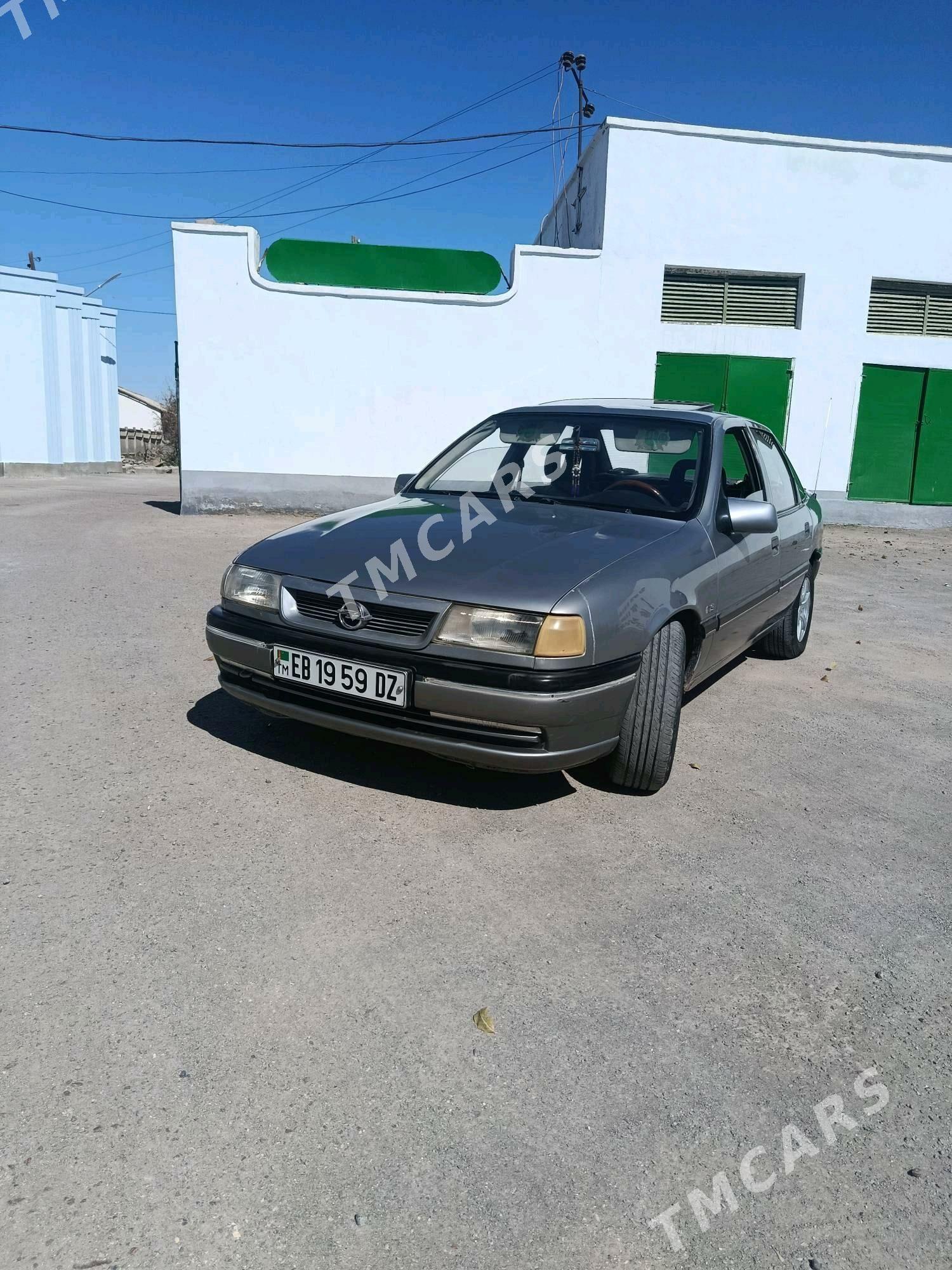 Opel Vectra 1992 - 50 000 TMT - Şabat etr. - img 2