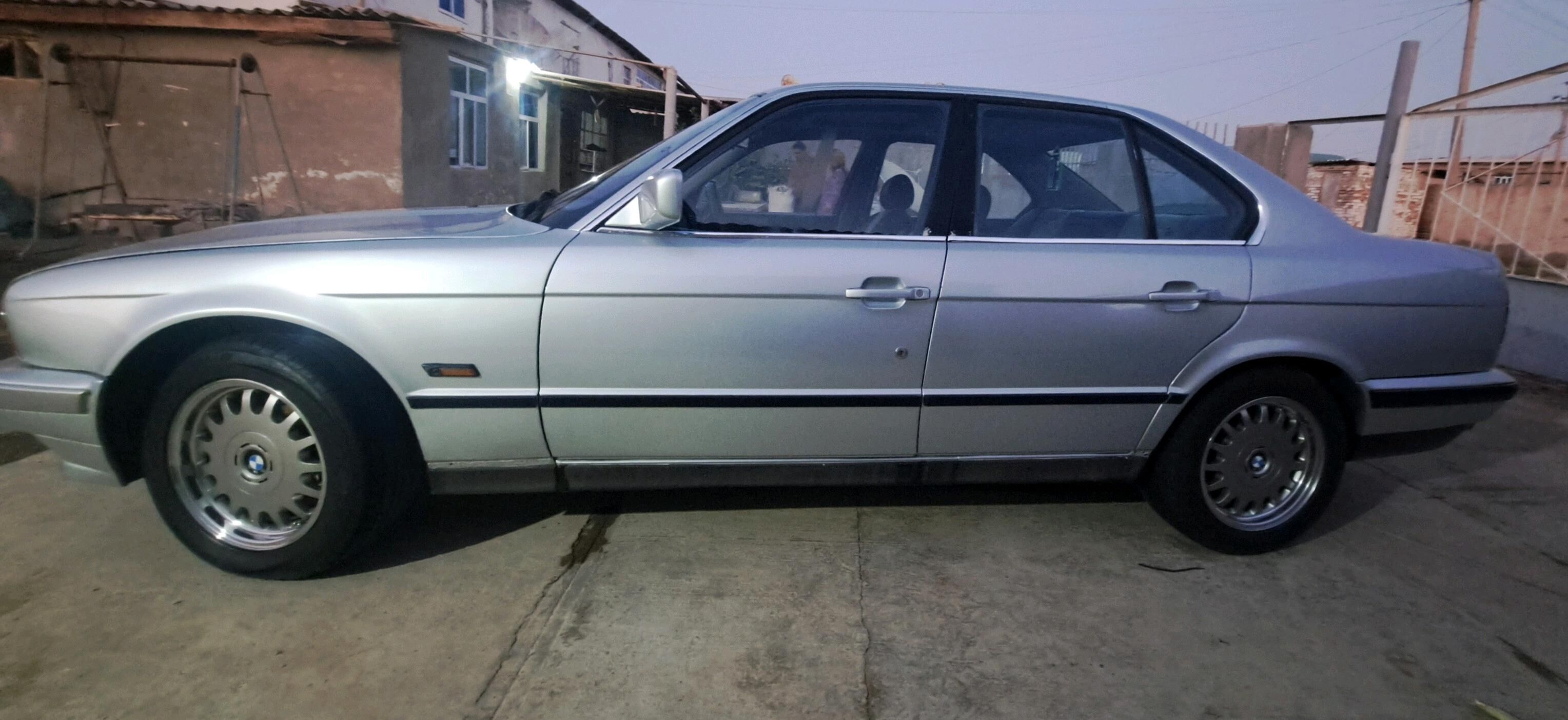 BMW E34 1991 - 82 000 TMT - Tejen - img 11