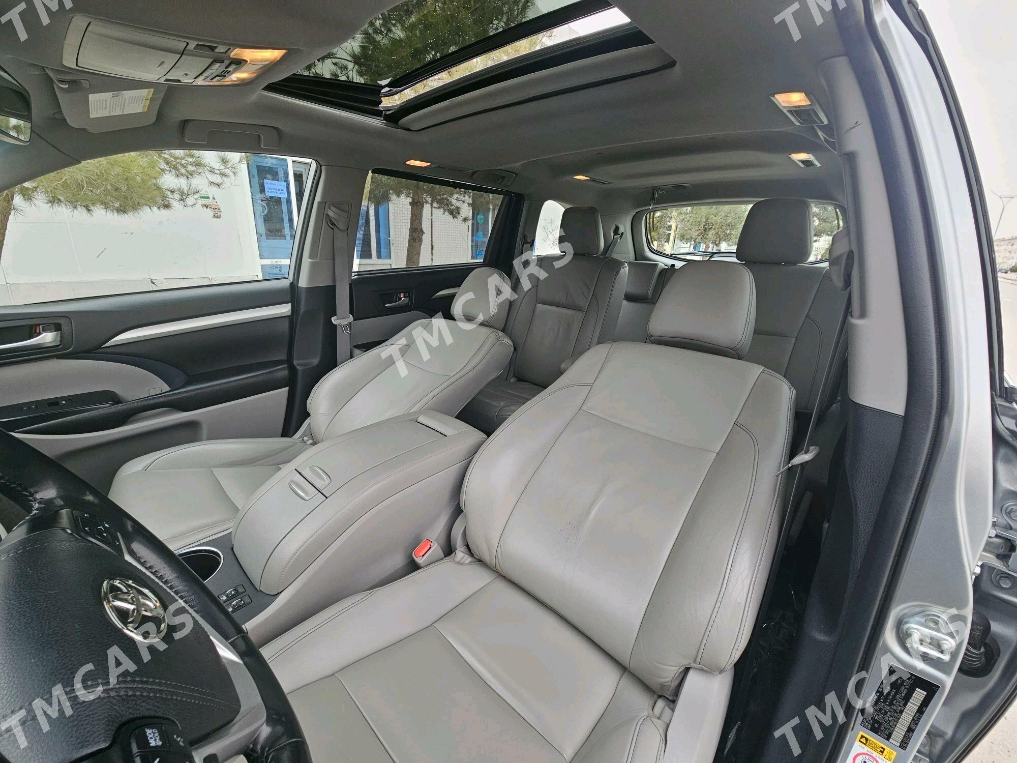 Toyota Highlander 2019 - 460 000 TMT - Балканабат - img 8