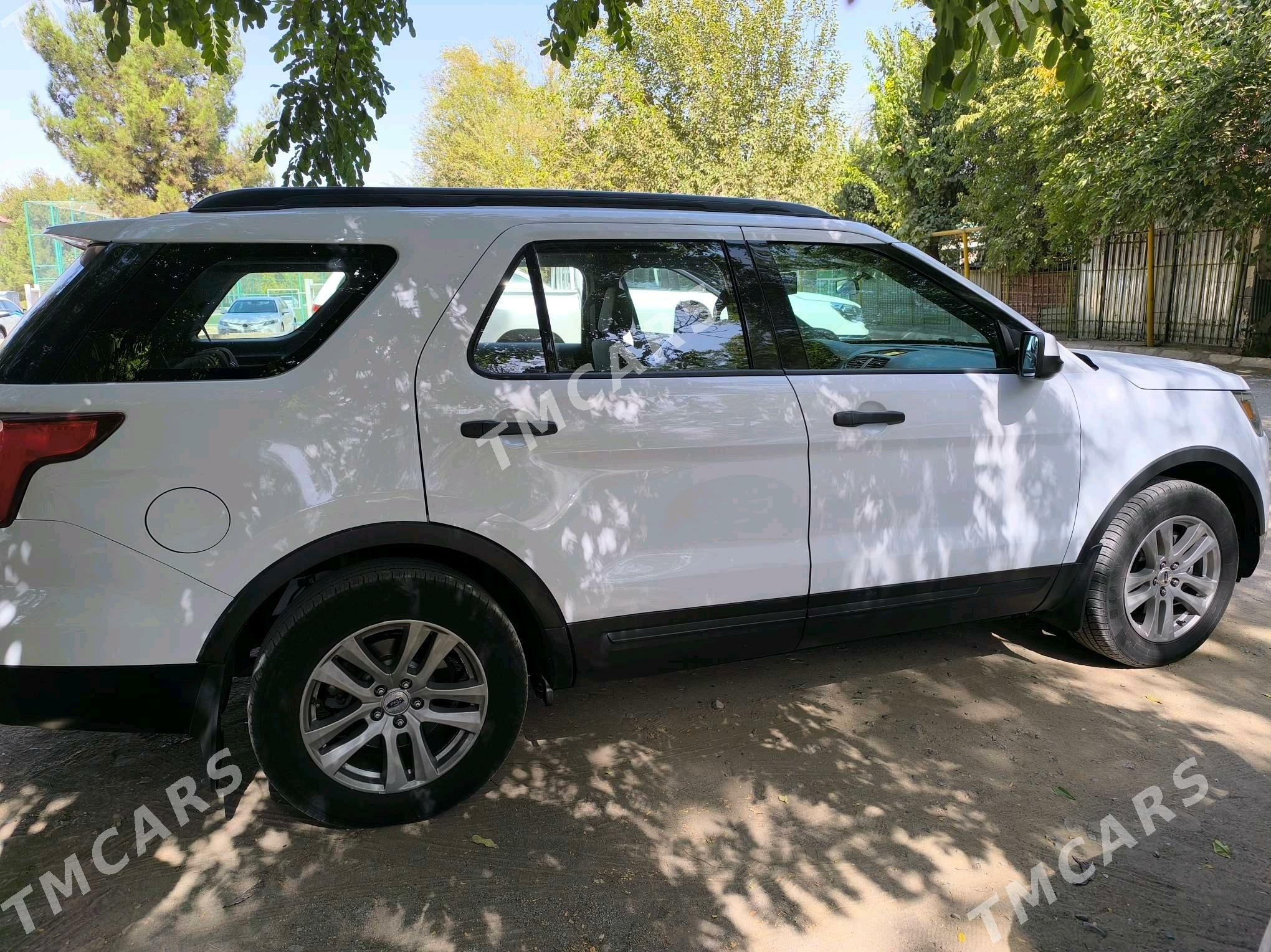 Ford Explorer 2019 - 295 000 TMT - Aşgabat - img 4