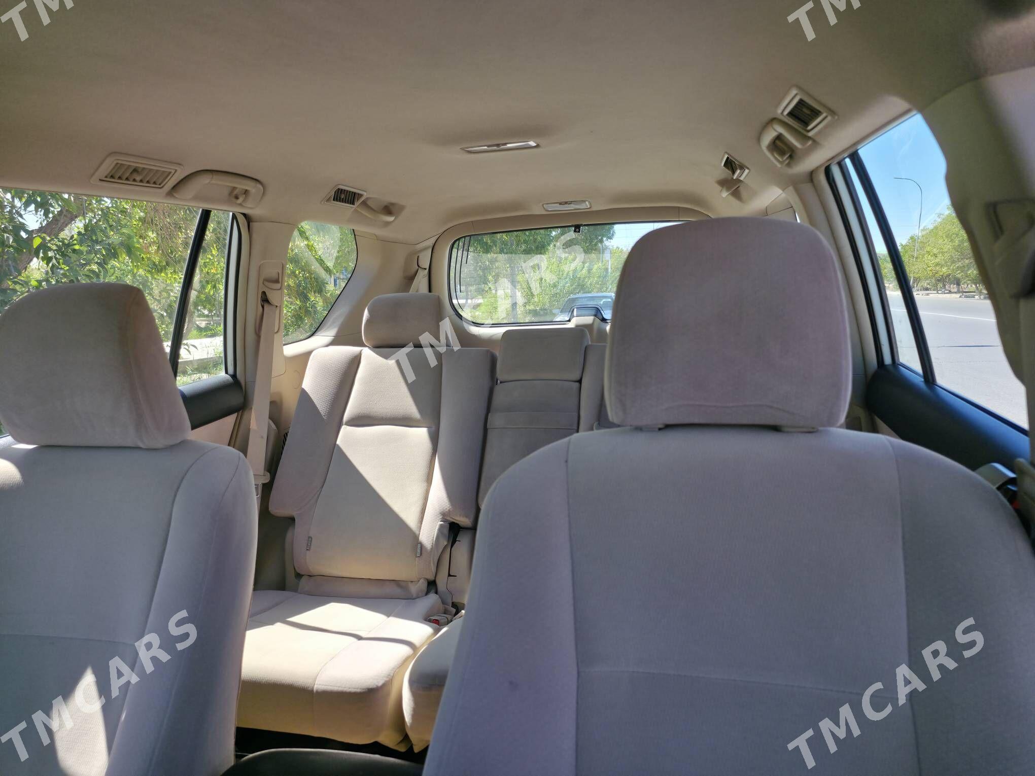 Toyota Land Cruiser Prado 2012 - 490 000 TMT - Gubadag - img 4