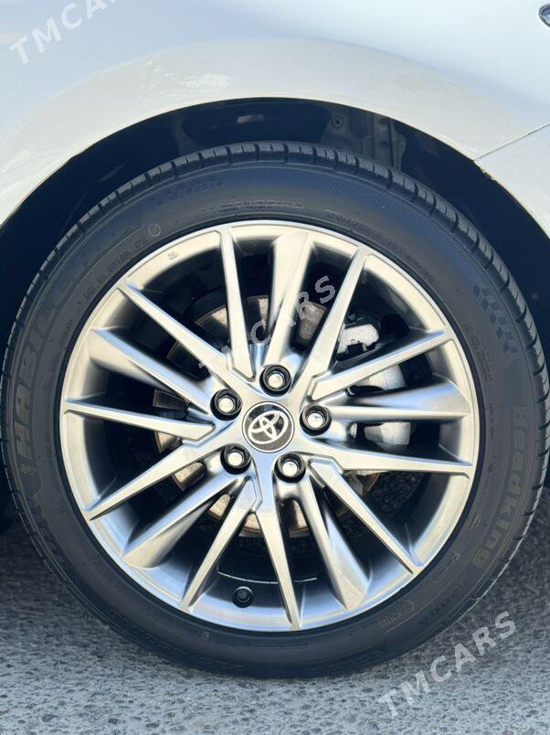 Toyota Camry 2020 - 343 000 TMT - Aşgabat - img 9