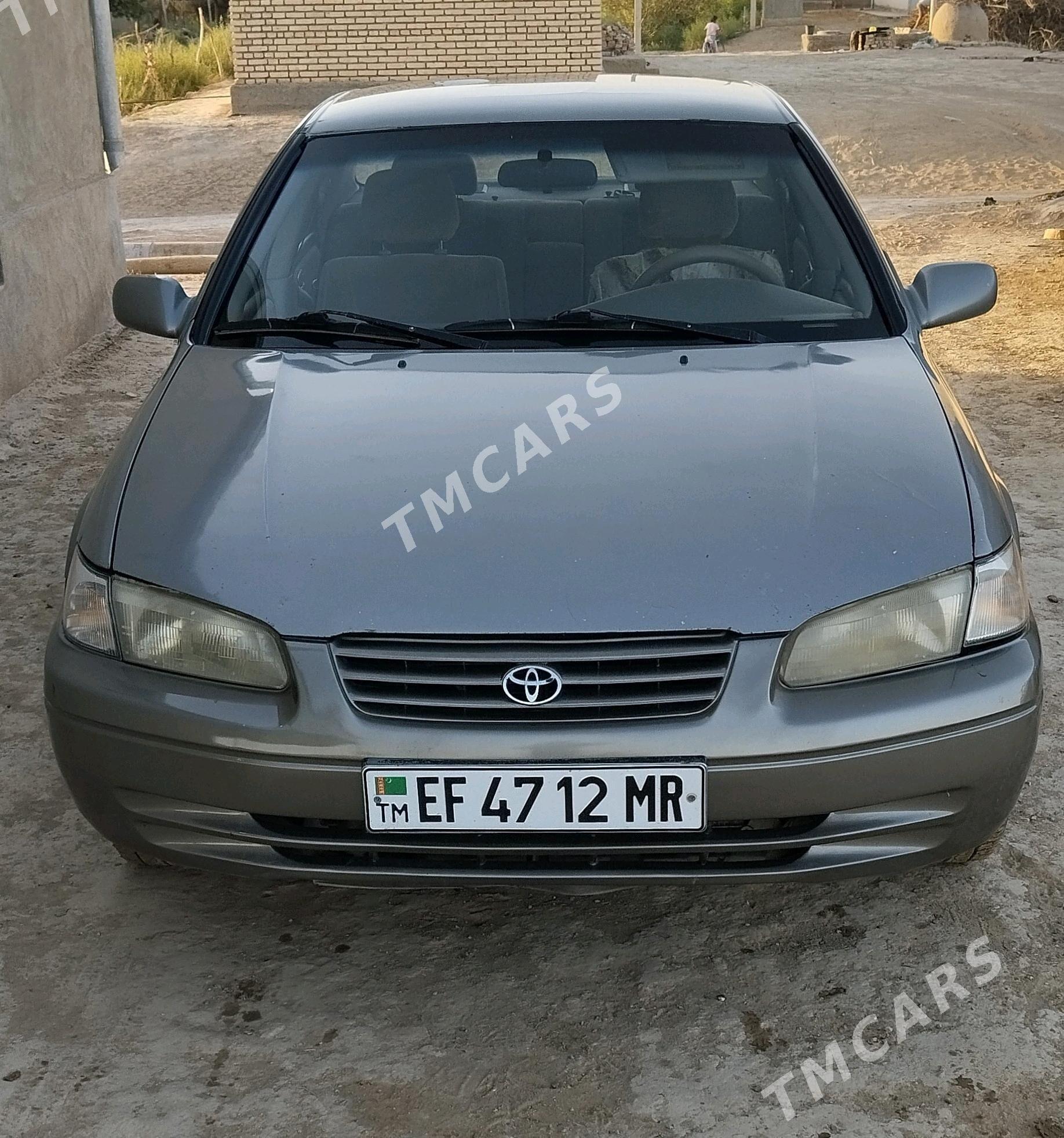 Toyota Camry 1999 - 120 000 TMT - Байрамали - img 2