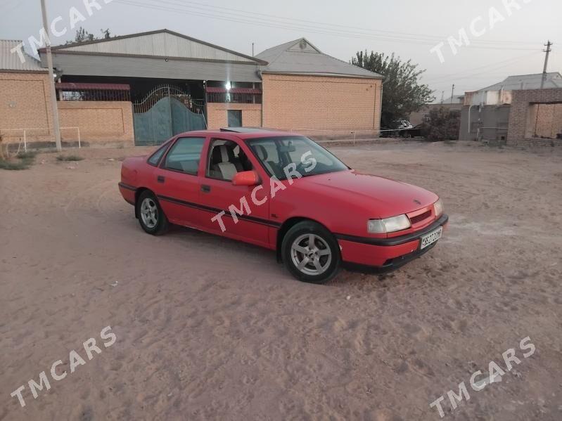 Opel Vectra 1990 - 26 000 TMT - Мары - img 4
