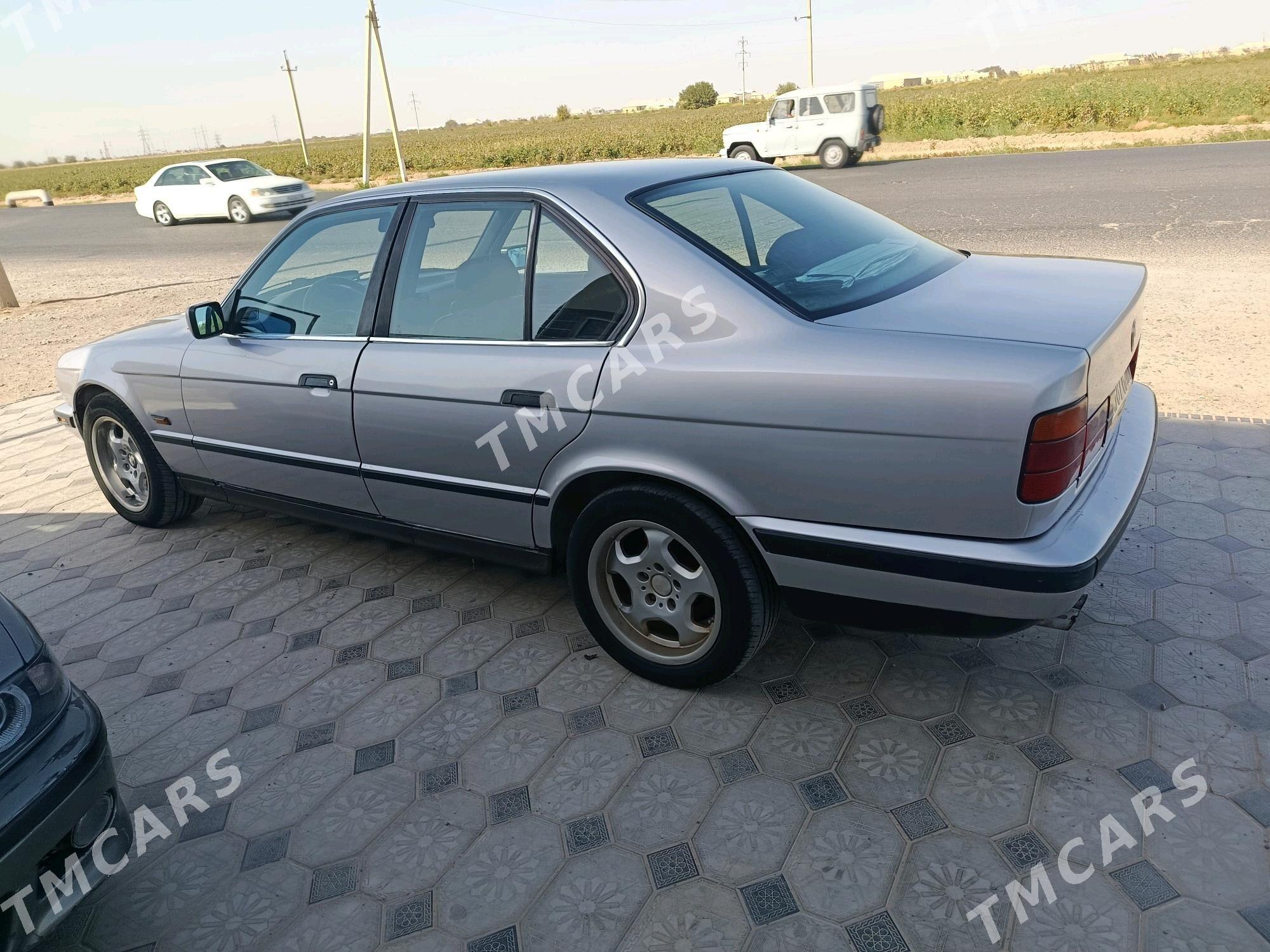 BMW 5 Series 1992 - 60 000 TMT - Mary - img 3