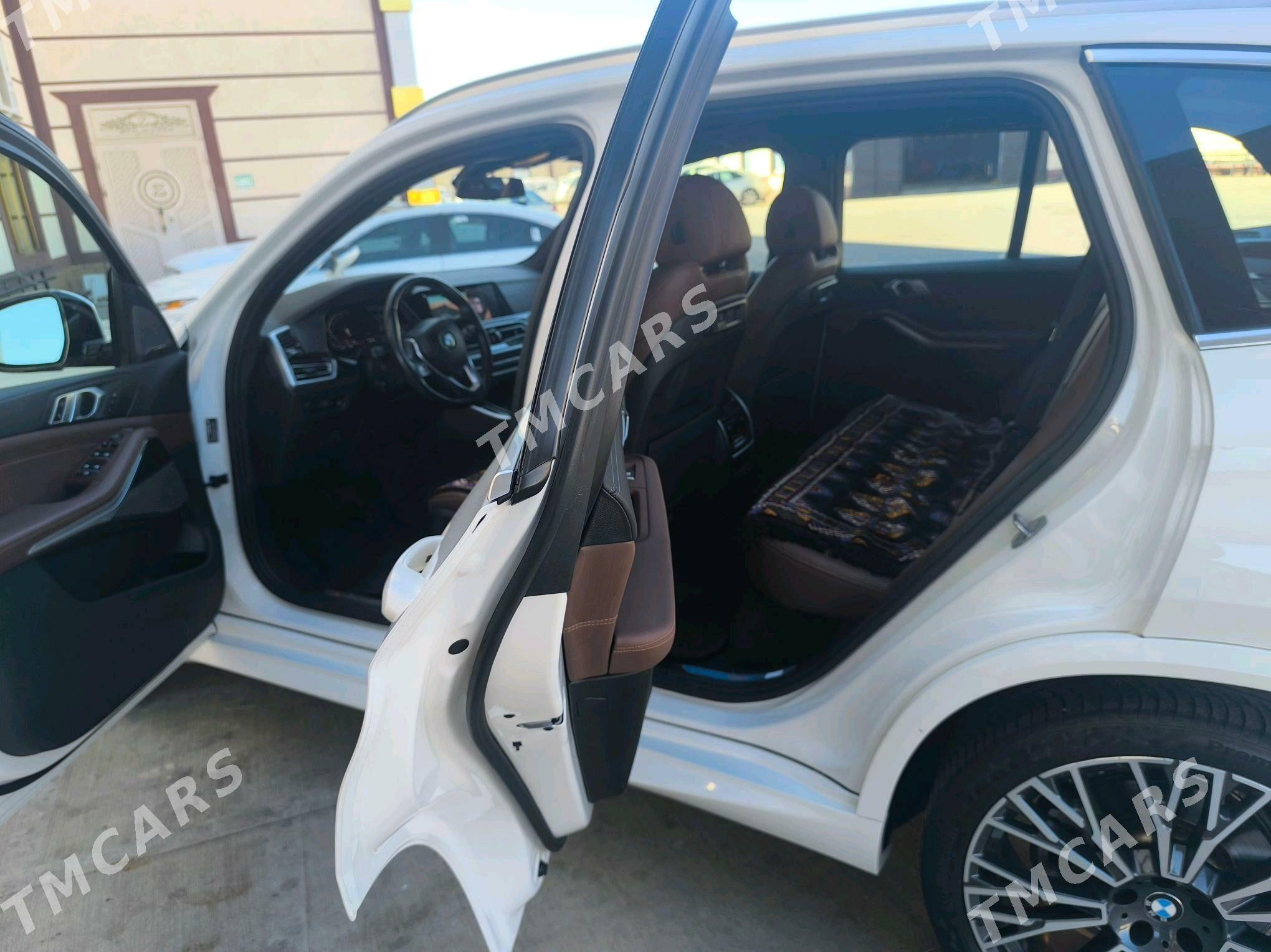BMW X5 2021 - 890 000 TMT - Türkmenabat - img 5