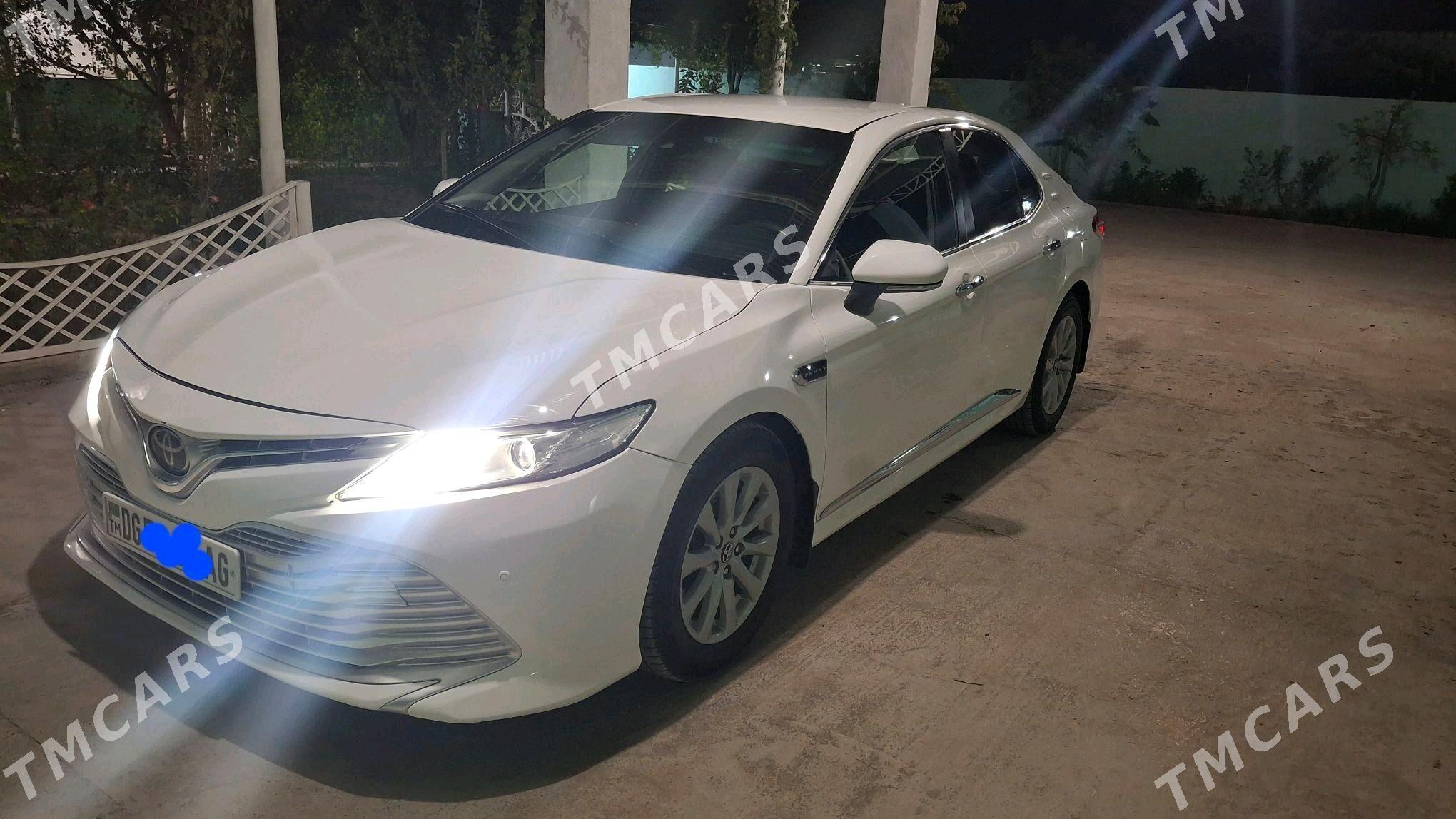 Toyota Camry 2018 - 340 000 TMT - Aşgabat - img 2