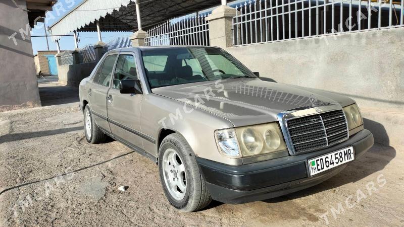 Mercedes-Benz 230E 1987 - 49 000 TMT - Baýramaly - img 3