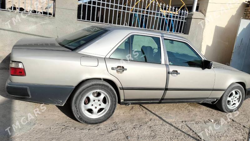 Mercedes-Benz 230E 1987 - 49 000 TMT - Baýramaly - img 2