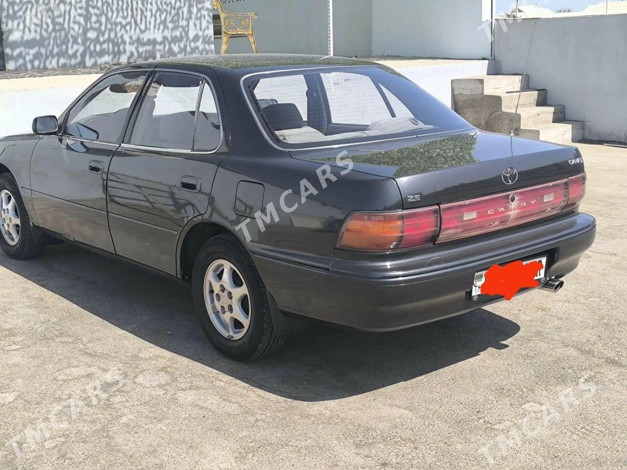 Toyota Camry 1990 - 67 000 TMT - Mary - img 3