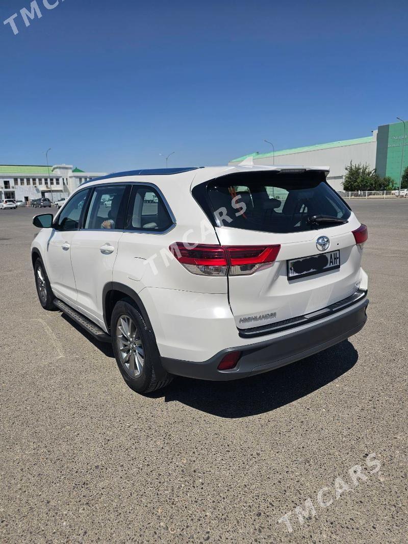Toyota Highlander 2019 - 385 000 TMT - Ашхабад - img 5