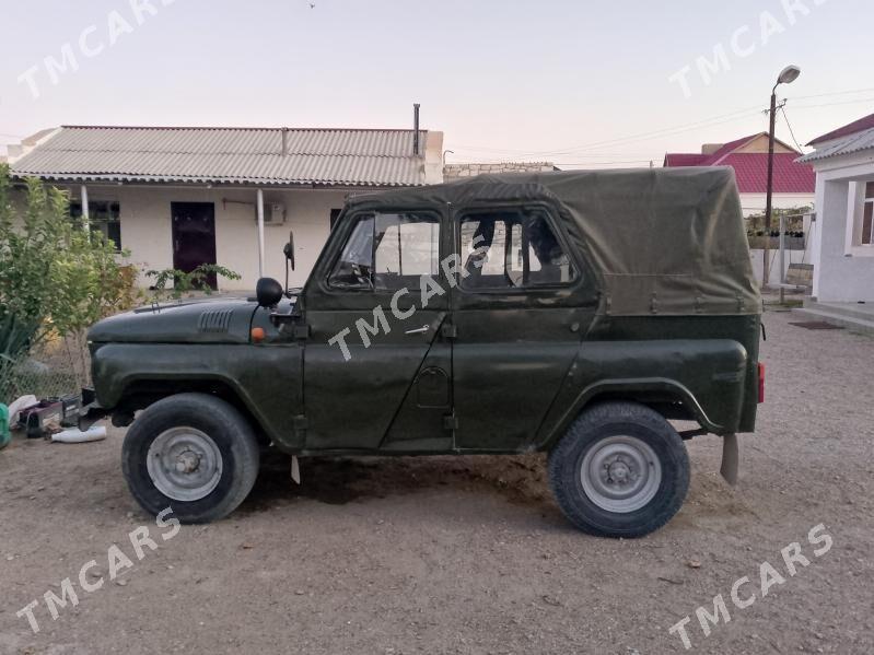 UAZ 469 1983 - 25 000 TMT - Балканабат - img 2