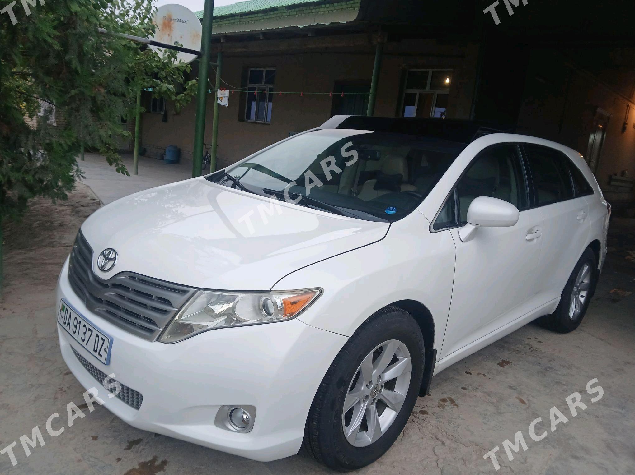 Toyota Venza 2010 - 215 000 TMT - Köneürgenç - img 3