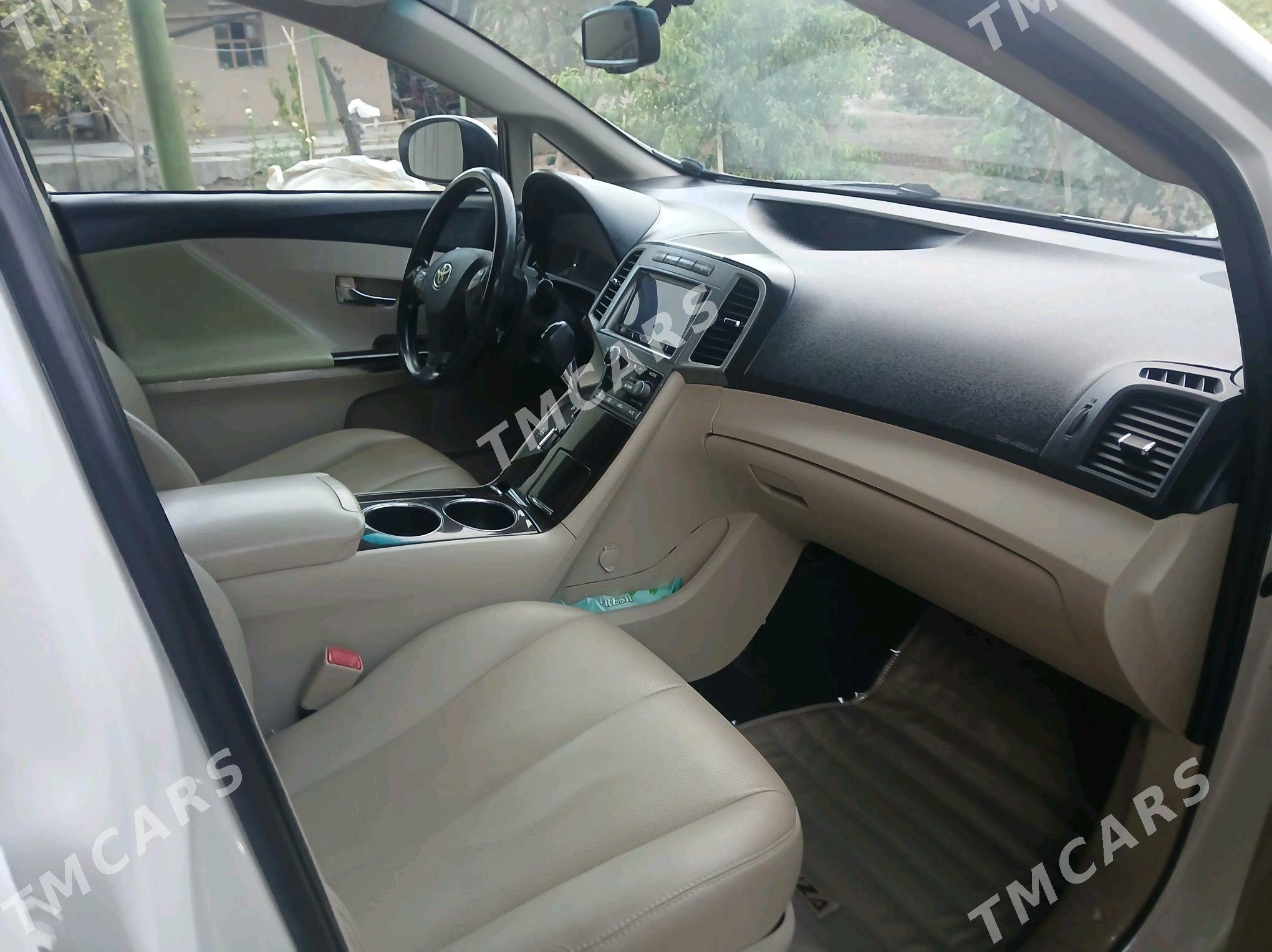 Toyota Venza 2010 - 215 000 TMT - Köneürgenç - img 5
