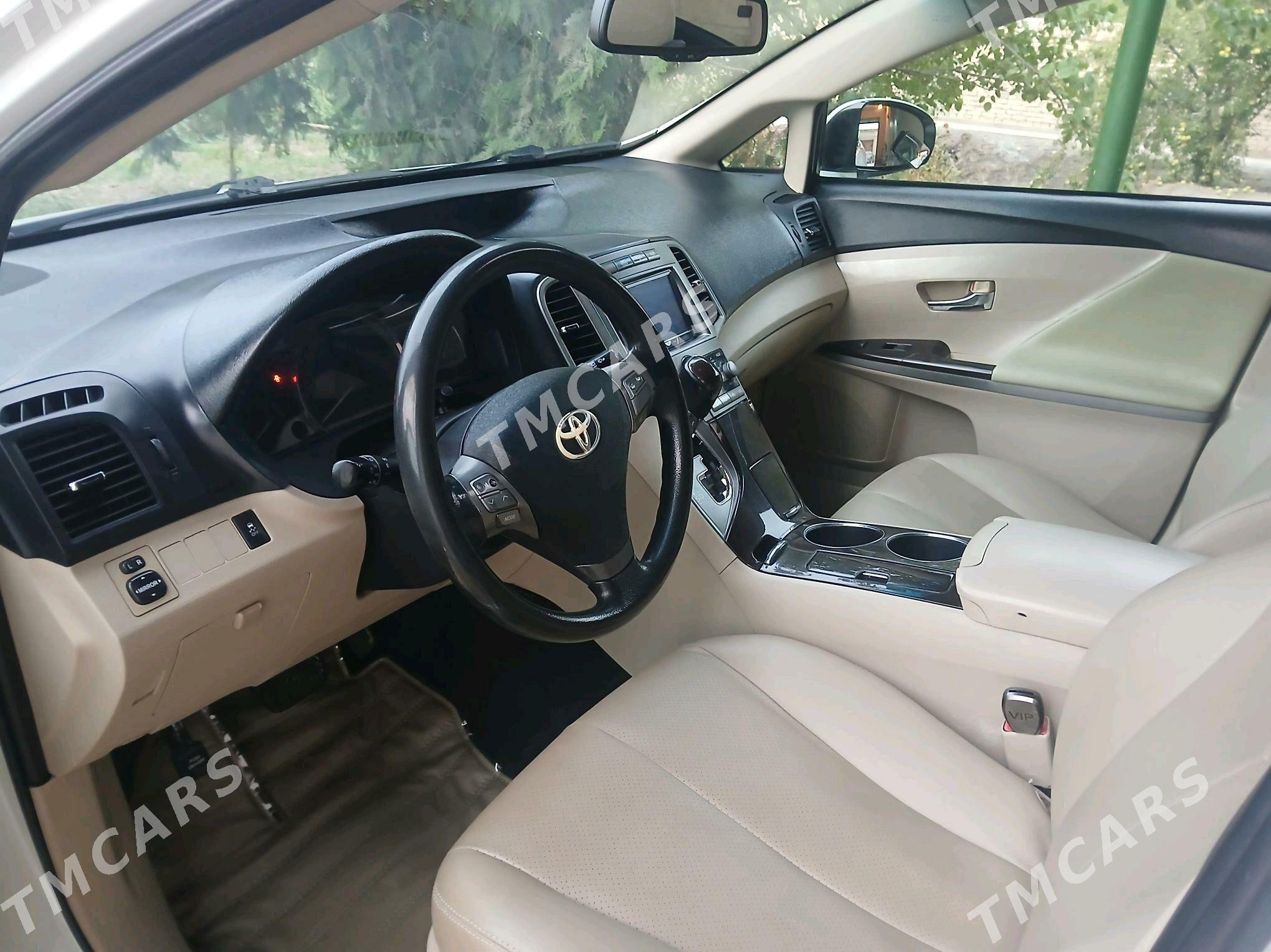 Toyota Venza 2010 - 215 000 TMT - Köneürgenç - img 7