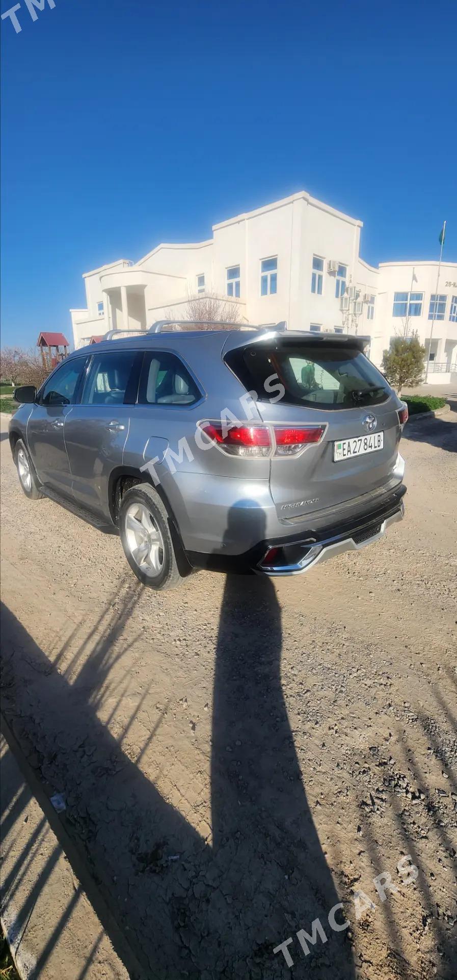 Toyota Highlander 2016 - 460 000 TMT - Kerki - img 7