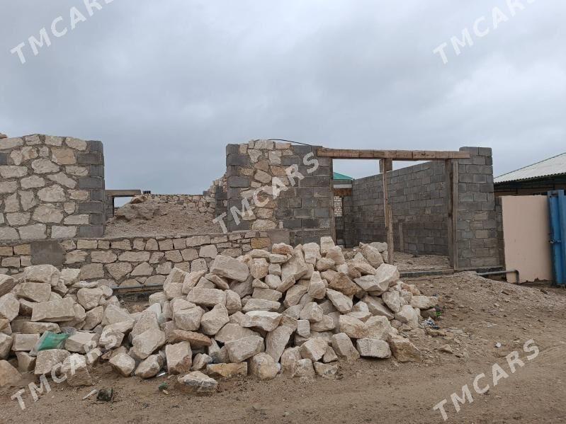Gulymayak yer satlyk we abmen - Туркменбаши - img 2
