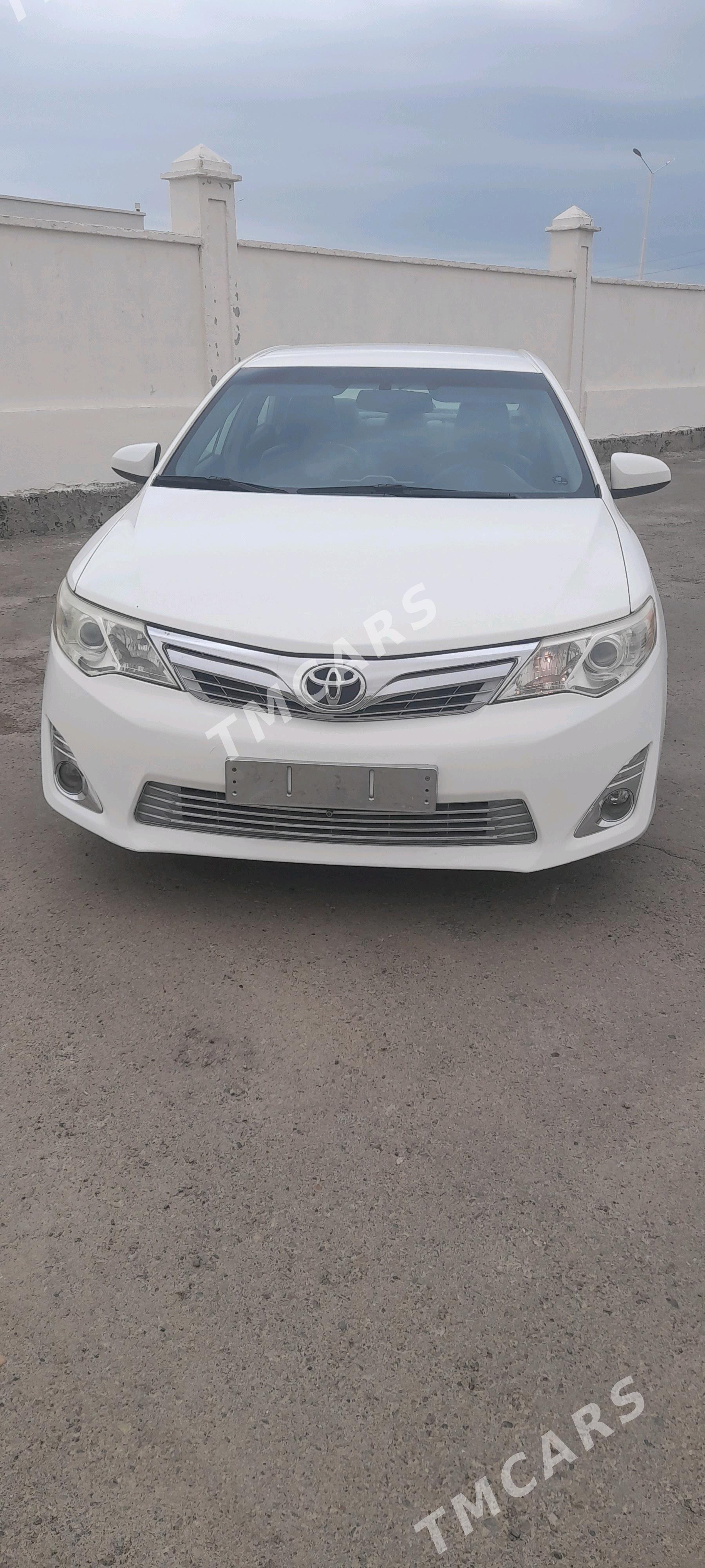 Toyota Camry 2012 - 222 000 TMT - Туркменбаши - img 4