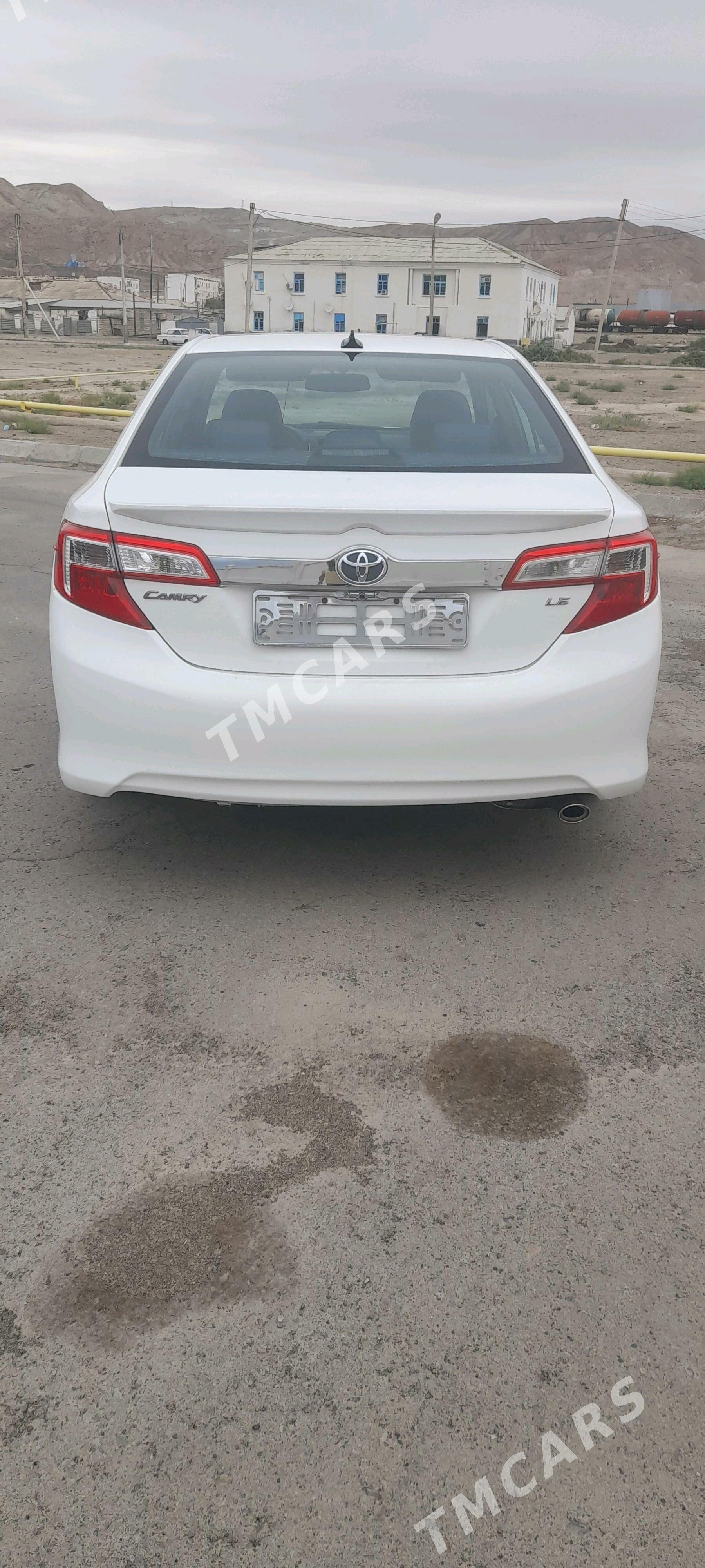 Toyota Camry 2012 - 222 000 TMT - Туркменбаши - img 5