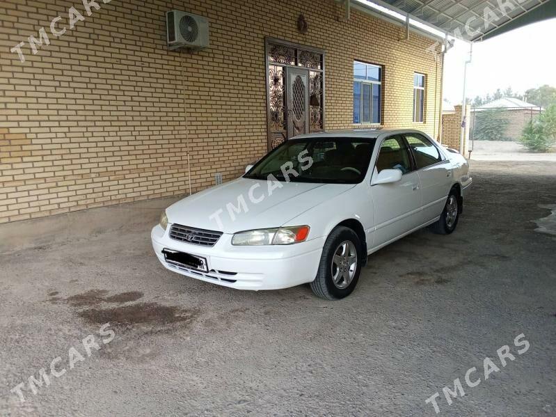 Toyota Camry 1998 - 127 000 TMT - Мары - img 3