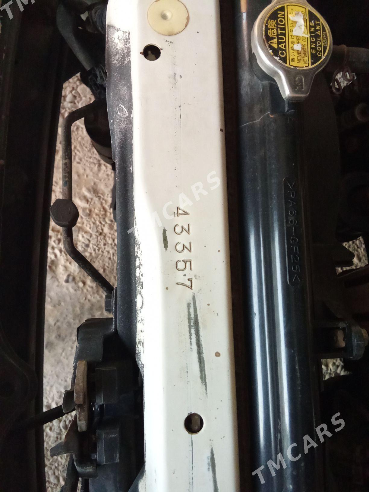 Toyota Camry 1998 - 127 000 TMT - Мары - img 8