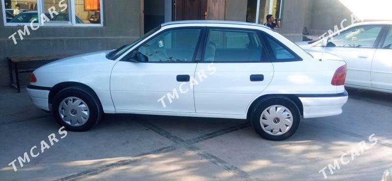 Opel Astra 1992 - 30 000 TMT - Mary - img 5