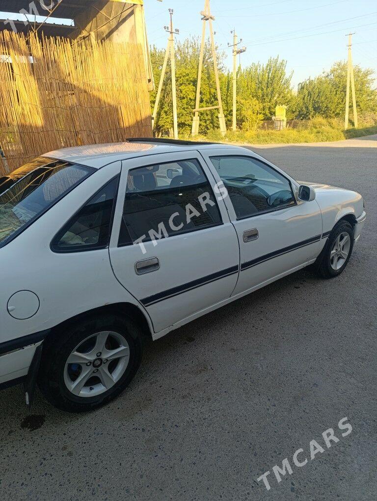 Opel Vectra 1990 - 24 000 TMT - Mary - img 10