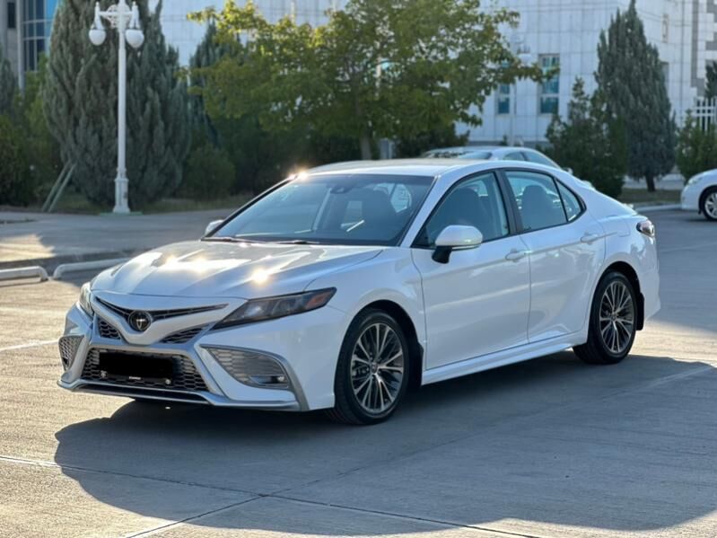 Toyota Camry 2021 - 320 000 TMT - Balkanabat - img 1