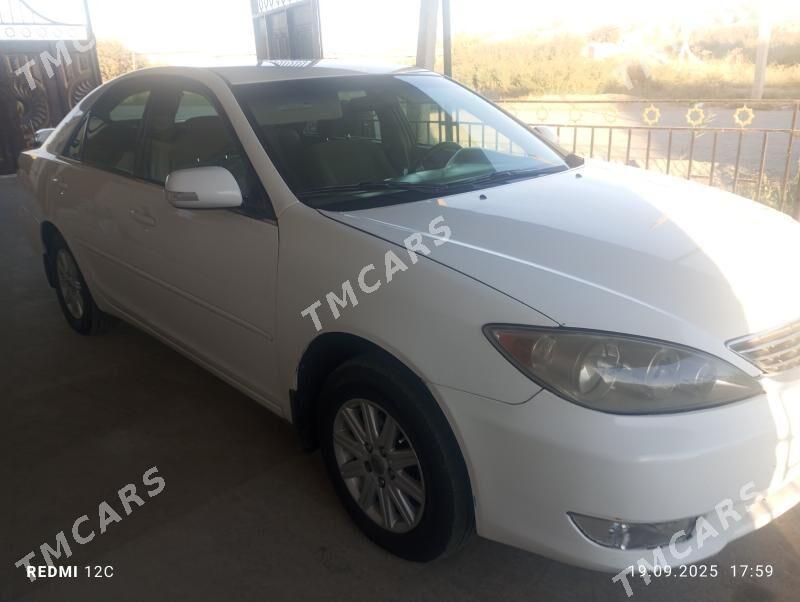 Toyota Camry 2005 - 175 000 TMT - Дянев - img 7