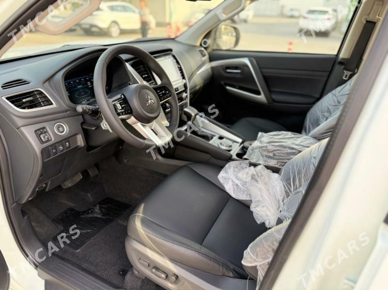 Mitsubishi Montero Sport 2025 - 695 000 TMT - Ашхабад - img 8
